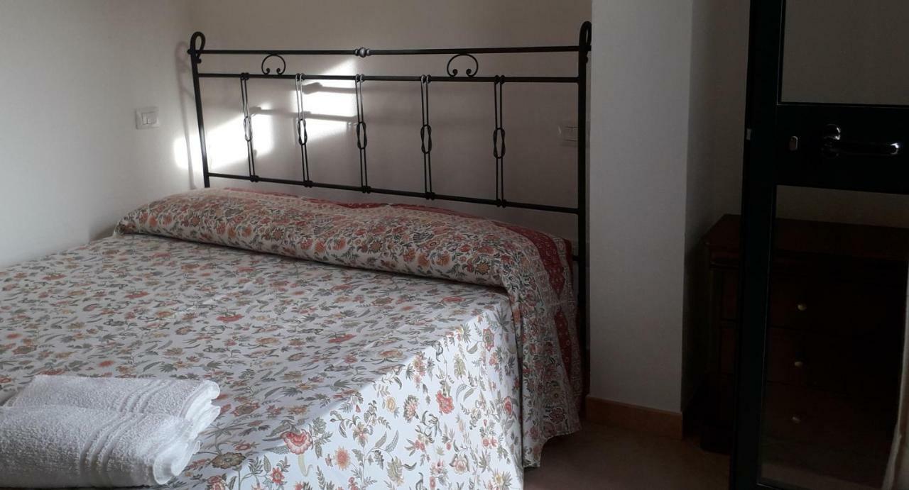 Agriturismo La Tuva Villa Padru Eksteriør billede