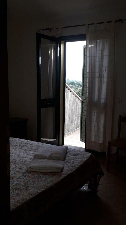 Agriturismo La Tuva Villa Padru Eksteriør billede